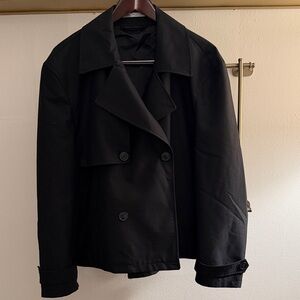 🌿 NWOT 🌿 CROPPED DOUBLE BREASTED TRENCH STYLE JACKET 🌿 ZARA 🌿 LRG 🌿 BLACK